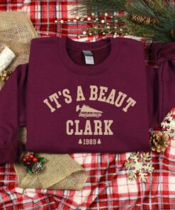 vintage christmas sweatshirt its a beaut clark funny design for holiday celebrations iadzm scaled