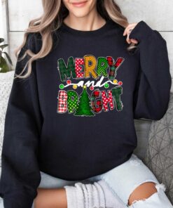 vintage christmas sweatshirt merry and bright design comfortable family hoodies for women ideal for holiday gatherings rxwjr scaled