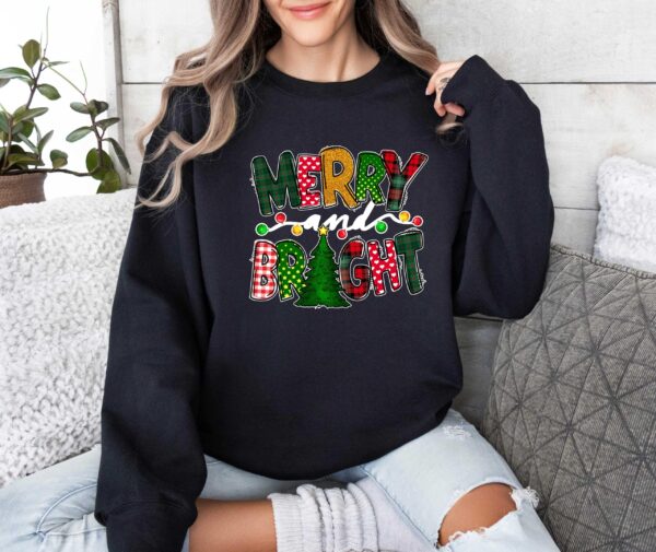 vintage christmas sweatshirt merry and bright design comfortable family hoodies for women ideal for holiday gatherings rxwjr scaled