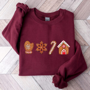 vintage christmas sweatshirt merry and bright design gingerbread cookies crewneck trendy holiday apparel for festive celebrations osy3n