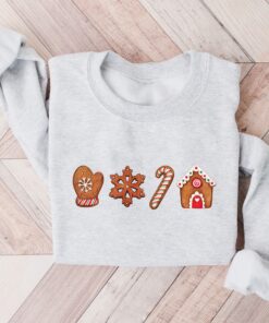 vintage christmas sweatshirt merry and bright design gingerbread cookies crewneck trendy holiday apparel for festive celebrations tokvn scaled