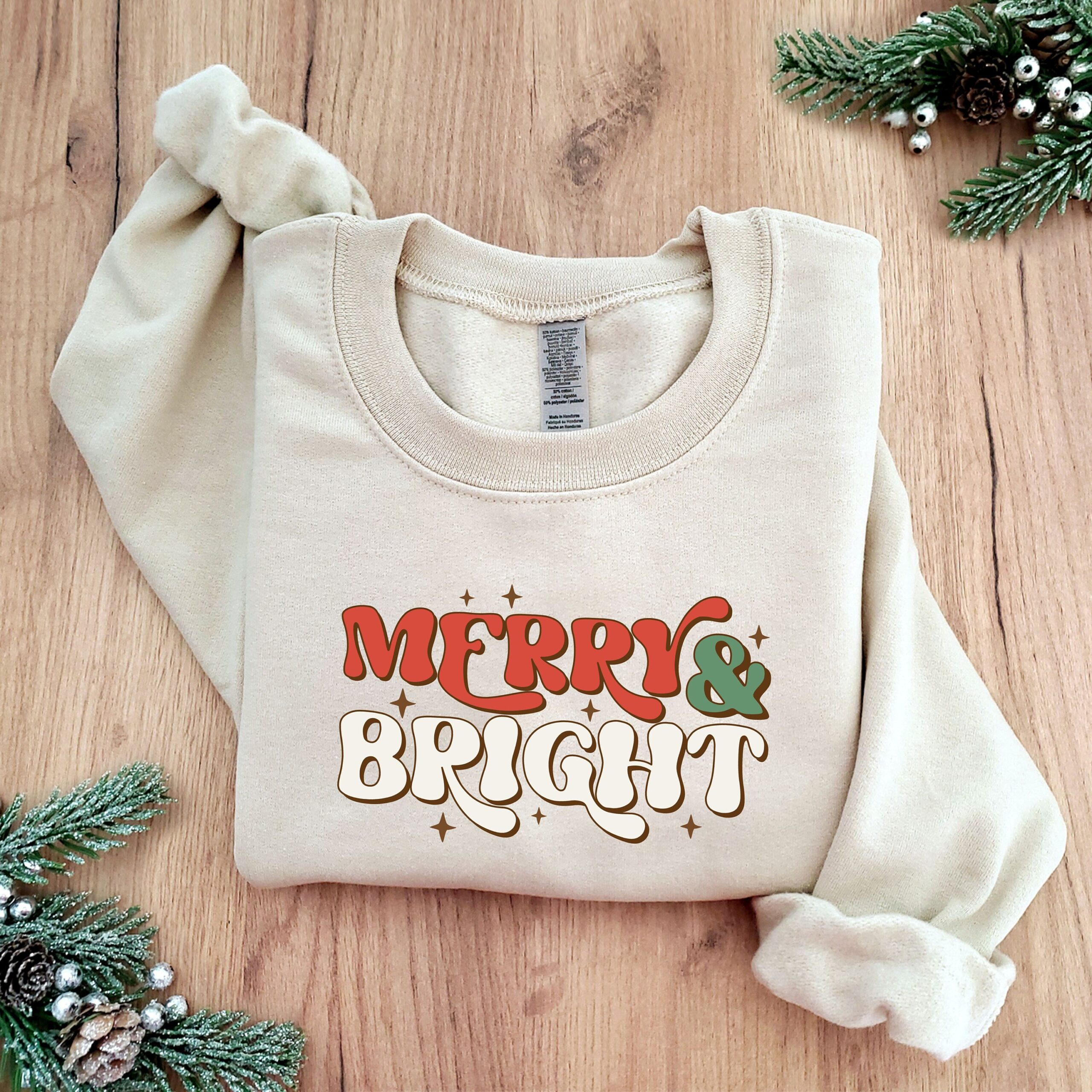 Vintage Christmas Sweatshirt Merry and Bright Design Plus Size Holiday T-Shirt for Women Comfortable and Stylish Christmas Apparel 5 vintage christmas sweatshirt merry and bright design plus size holiday t shirt for women comfortable and stylish christmas apparel wzwgn scaled