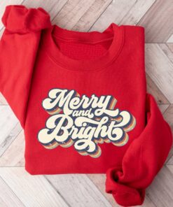 vintage christmas sweatshirt merry and bright design retro style for women ideal for holiday celebrations and festive gatherings ohq2u scaled