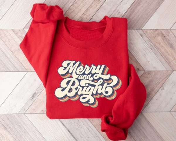 vintage christmas sweatshirt merry and bright design retro style for women ideal for holiday celebrations and festive gatherings ohq2u scaled