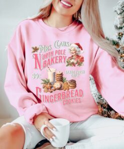 vintage christmas sweatshirt mrs claus gingerbread bakery design with retro style for baking cookies and holiday celebrations fqpxv scaled