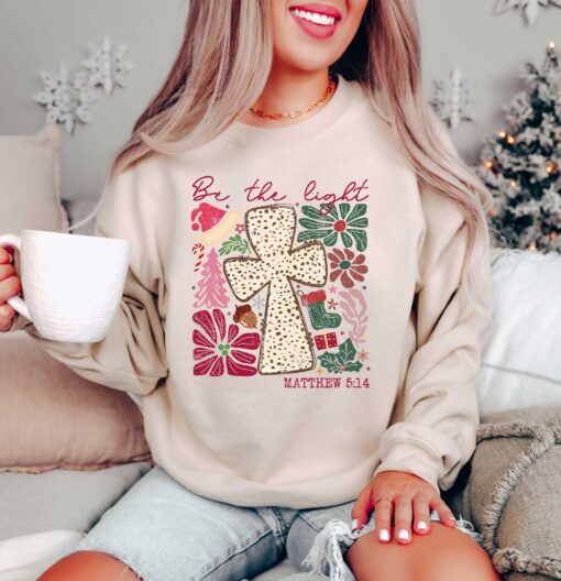 vintage christmas sweatshirt nativity scene design religious apparel for christians jesus tee 6ula1