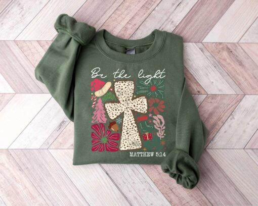 vintage christmas sweatshirt nativity scene design religious apparel for christians jesus tee r5pae