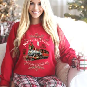 vintage christmas sweatshirt north pole express train design retro style comfortable fit for holiday celebrations stgkx