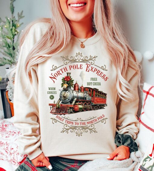 vintage christmas sweatshirt north pole express train design retro style comfortable fit for holiday celebrations vzft2