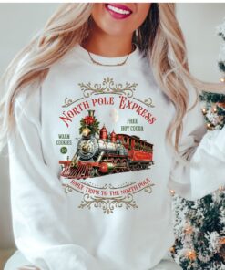 vintage christmas sweatshirt north pole express train design retro style comfortable fit for holiday celebrations yq8z7