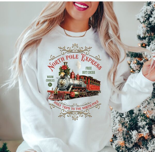 vintage christmas sweatshirt north pole express train design retro style comfortable fit for holiday celebrations yq8z7