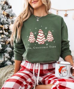 vintage christmas sweatshirt oh christmas tree design with merry and bright theme for winter celebrations qqs53 scaled