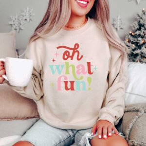 vintage christmas sweatshirt oh what fun design retro style for holiday vibes comfortable fit ideal for christmas celebrations hgsqb