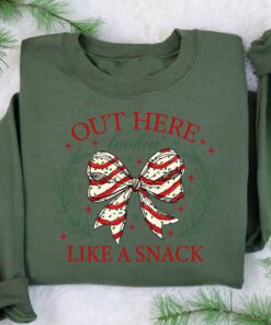 vintage christmas sweatshirt out there lookin like a snack with fun holiday design and cozy feel for festive gatherings afpz6 scaled