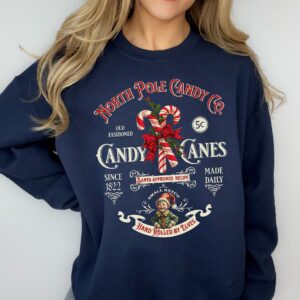 vintage christmas sweatshirt retro candy cane design north pole theme comfortable fit long sleeve apparel j6oc9