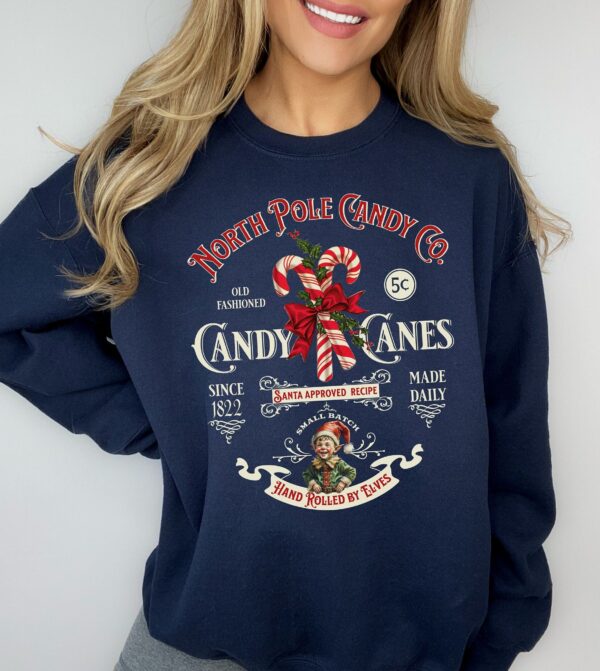 vintage christmas sweatshirt retro candy cane design north pole theme comfortable fit long sleeve apparel j6oc9