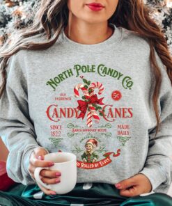 vintage christmas sweatshirt retro candy cane design north pole theme comfortable fit long sleeve apparel kyxyq