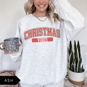 vintage christmas sweatshirt retro crewneck holiday design for winter wear zz0dz