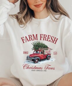 vintage christmas sweatshirt retro farm fresh trees design soft crewneck apparel for holiday celebrations 2mjtf scaled