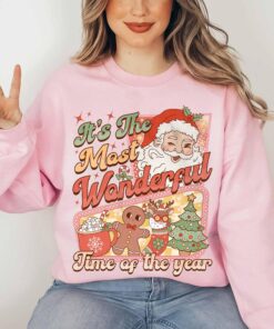 vintage christmas sweatshirt retro santa claus design featuring hot cocoa and gingerbread elements for holiday comfort s4wml