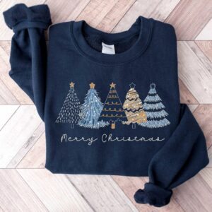 vintage christmas sweatshirt tis the season design with cake tree print for women holiday apparel mxlqd scaled