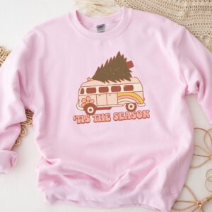 vintage christmas sweatshirt tis the season hippie camper crewneck retro design for women comfortable holiday apparel grwve