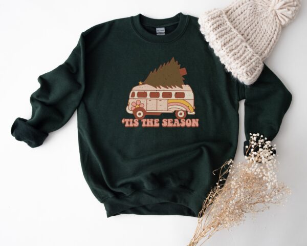 vintage christmas sweatshirt tis the season hippie camper crewneck retro design for women comfortable holiday apparel