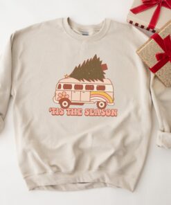 vintage christmas sweatshirt tis the season hippie camper crewneck retro design for women comfortable holiday apparel r7l5g