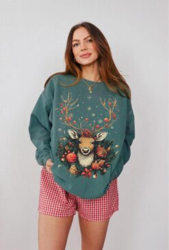 Vintage Christmas Sweatshirt Unisex Norwegian Folk Art Design Comfort Colors Scandinavian Botanical Crewneck for Cottagecore Style
