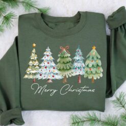 Vintage Christmas Sweatshirt Watercolor Tree Design Comfortable Crewneck for Winter Celebrations and Holiday Gatherings