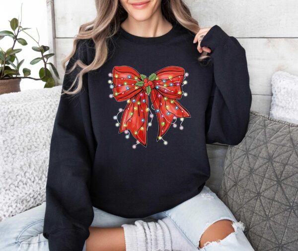 vintage christmas sweatshirt with bow design for retro holiday style and festive vibes 9vwo7 scaled