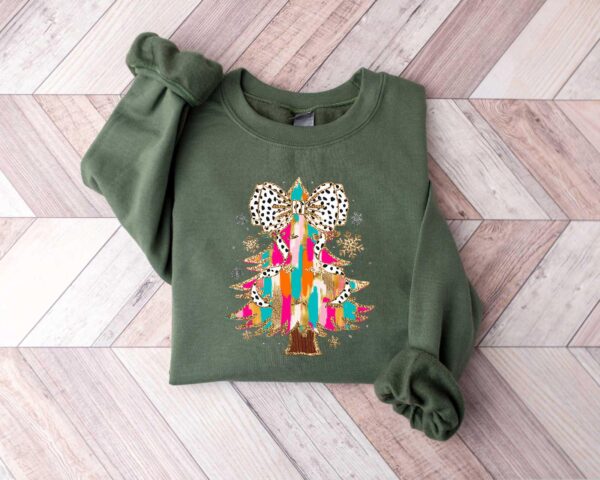 vintage christmas sweatshirt with bow tree design and matching t shirt for holiday celebrations and santa coquette style u60qz