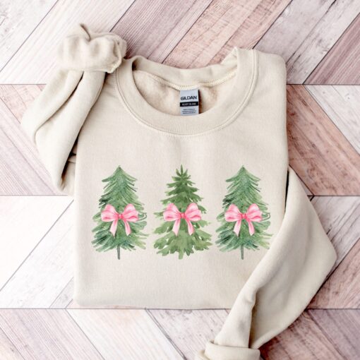 vintage christmas sweatshirt with coquette bow design and tree print for women ideal for holiday gatherings and festive celebrations ccfki scaled