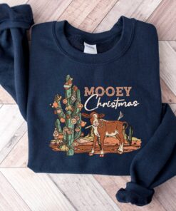 vintage christmas sweatshirt with cow print design for western style holiday celebrations comfortable adult crewneck sweater 37bzd scaled