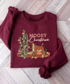 vintage christmas sweatshirt with cow print design for western style holiday celebrations comfortable adult crewneck sweater 77mjw scaled