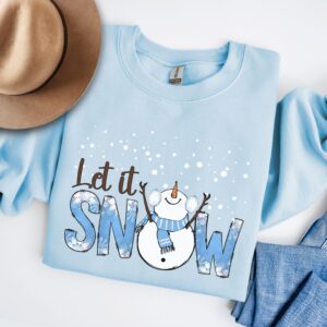 vintage christmas sweatshirt with cute snowman design for women comfortable holiday crewneck winter apparel c2uj4 scaled