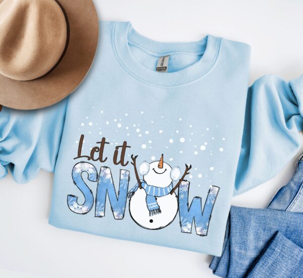 vintage christmas sweatshirt with cute snowman design for women comfortable holiday crewneck winter apparel c2uj4 scaled