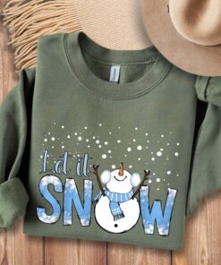 vintage christmas sweatshirt with cute snowman design for women comfortable holiday crewneck winter apparel tii52 scaled