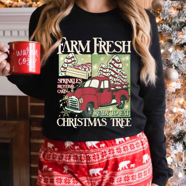 vintage christmas sweatshirt with farm fresh tree design for women and cake hoodie style ideal for winter celebrations