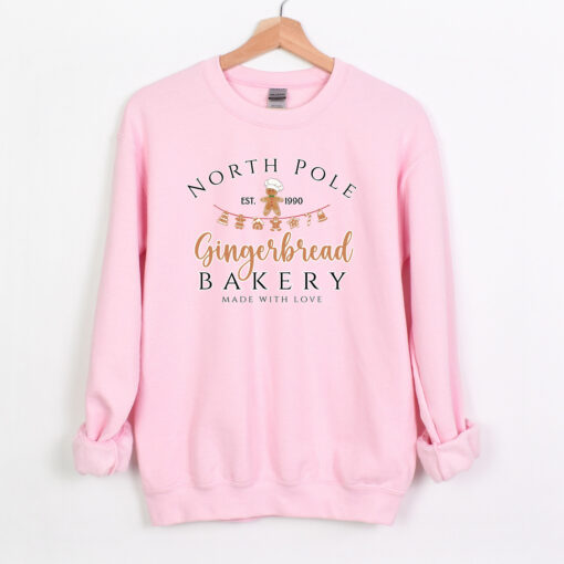 vintage christmas sweatshirt with gingerbread bakery design for women trendy and comfortable holiday apparel 5duxq scaled