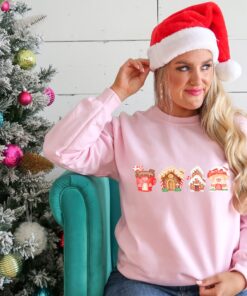 vintage christmas sweatshirt with gingerbread house design for a fun holiday look in crew neck style rtidv scaled