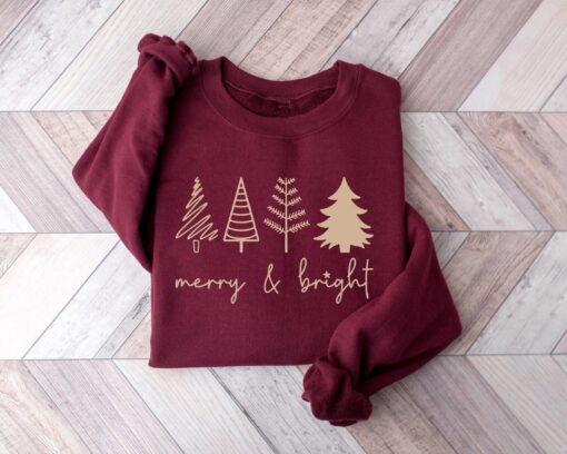 vintage christmas sweatshirt with gold tree design for family gatherings and holiday celebrations vs9np scaled