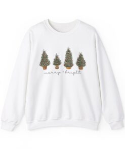 vintage christmas sweatshirt with green tree design for holiday celebrations and winter comfort 7xski