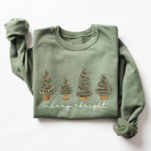 vintage christmas sweatshirt with green tree design for holiday celebrations and winter comfort ngjoz