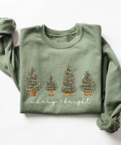 vintage christmas sweatshirt with green tree design for holiday celebrations and winter comfort ngjoz scaled