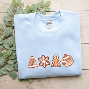 vintage christmas sweatshirt with merry and bright design featuring gingerbread cookies trendy jumper for holiday comfort kx1vx