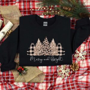 vintage christmas sweatshirt with merry and bright tree design for women featuring a festive forest theme and holiday spirit 1dwek scaled