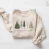 vintage christmas sweatshirt with merry bright christmas trees design for women holiday sweater for winter celebrations s66ks scaled