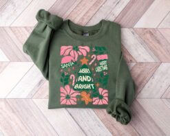 vintage christmas sweatshirt with merry bright trees design for women comfortable winter shirt for holiday celebrations bjxdz