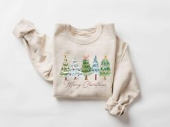 vintage christmas sweatshirt with merry bright trees design for women holiday winter shirt for festive celebrations and comfort e0r6m
